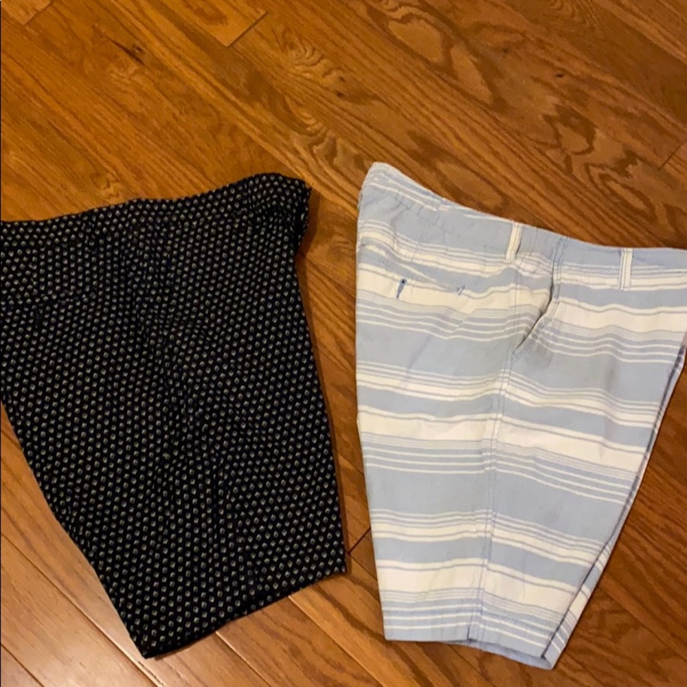 Men’s chinos- 2 pair